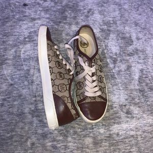 Micheal Kohrs low top shoes